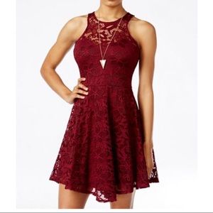 Women’s lace skater dress.